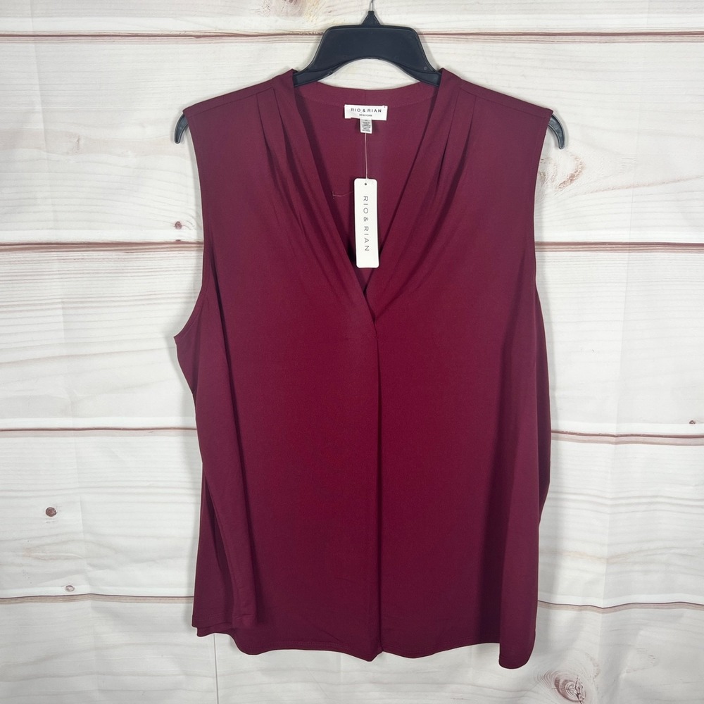 Rio & Rian Top Women 3X Red Knit V-Neck Blouse Sleeveless Pullover Solid Stretch